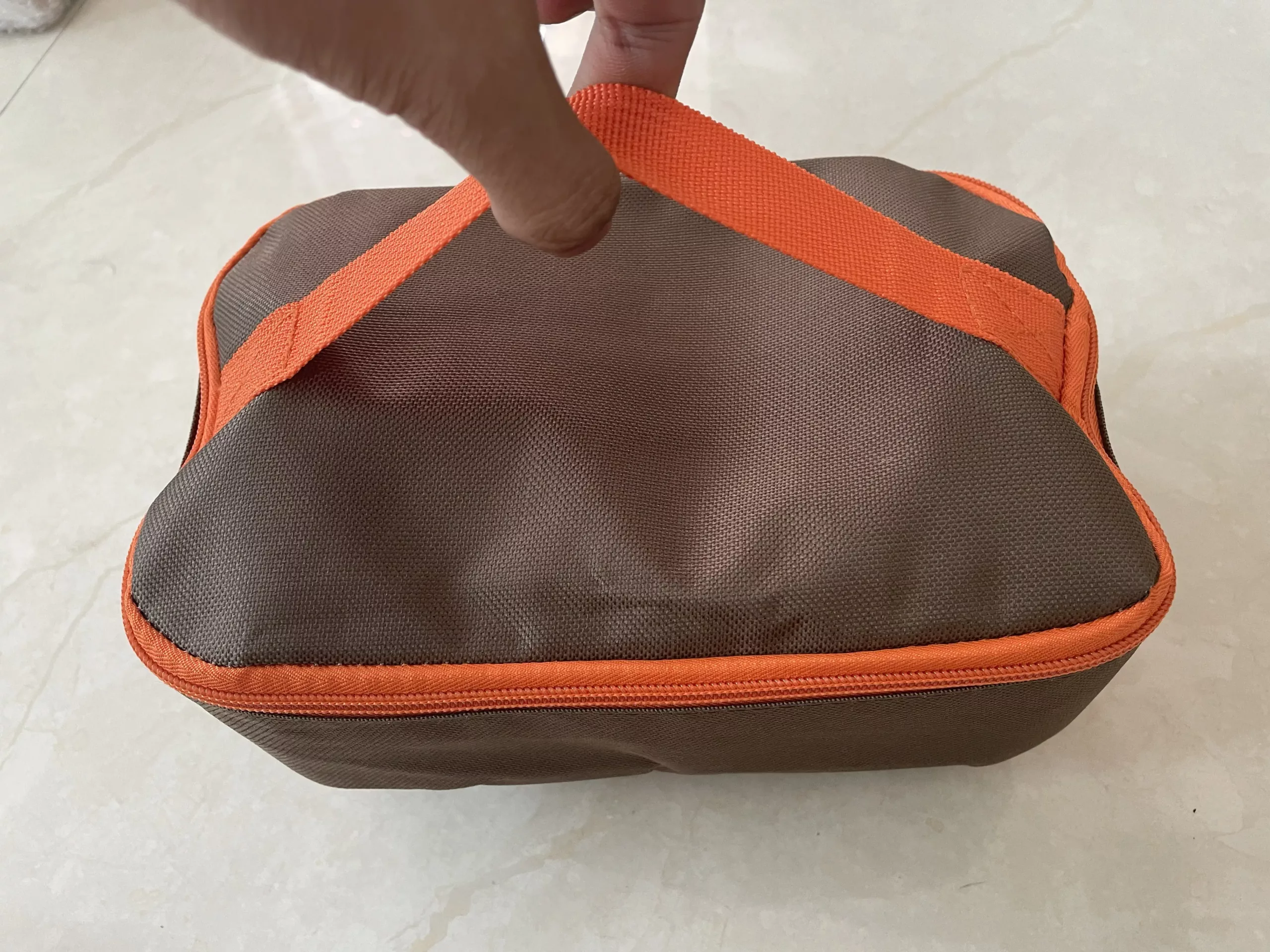 Kotak Makan Termal dengan Beg Pembawa Kelebihan